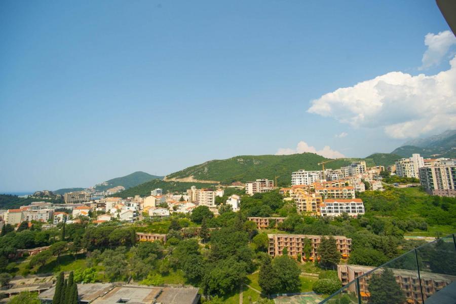 Skyline Premium Residences Апартаменти Будва